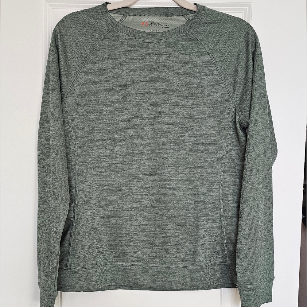 The American Outdoorsman Women's Performance Pullover Top Green Size M